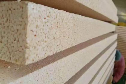 沈陽(yáng)聚氨酯復(fù)合板與聚氨酯膠輪 保溫板系列產(chǎn)品的卓越性能與應(yīng)用